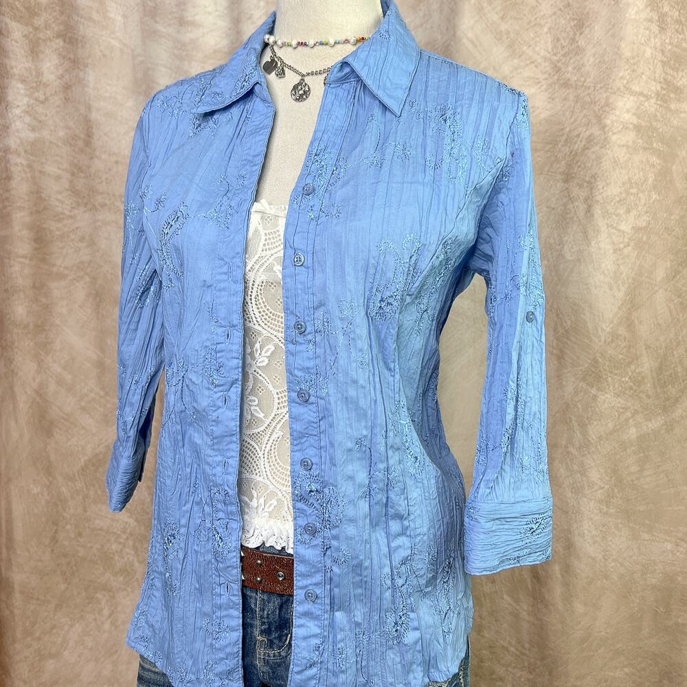 Floral Embroidered Ruffled Top Blue Pleated 3/4 Sleeve Button Up Shirt Y2K Boho